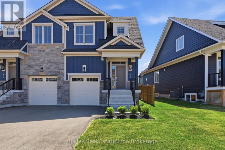 165 SUGAR MAPLE STREET Blue Mountains