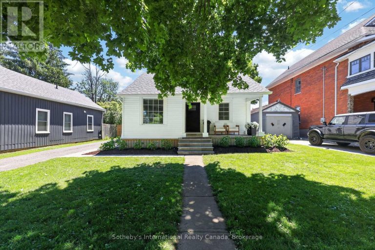 131 BRUCE STREET S Blue Mountains
