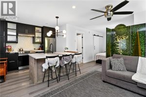 15 DAWSON Drive Unit# 3 Collingwood