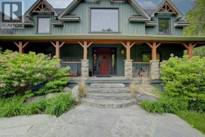 8429 POPLAR Sideroad Clearview