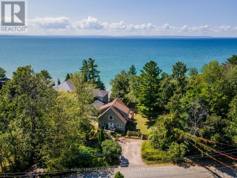 1936 TINY BEACHES ROAD S Tiny