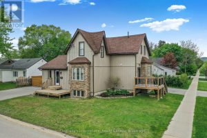 A&B - 218 FIFTH STREET Collingwood