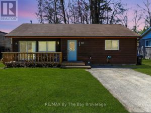 84 32ND STREET N Wasaga Beach
