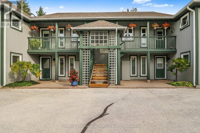 318 MARINERS WAY Collingwood