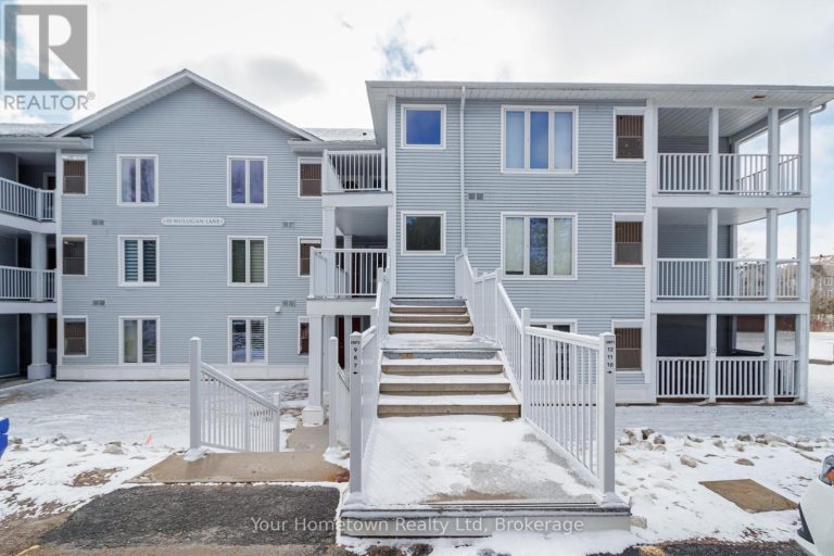 9 - 10 MULLIGAN LANE Wasaga Beach