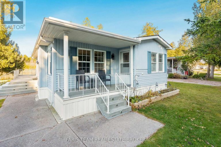 3 ST JAMES PLACE Wasaga Beach