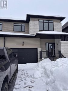 24 FEDERICA CRESCENT Wasaga Beach
