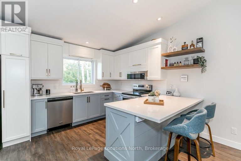 415 - 14 DAWSON DRIVE Collingwood