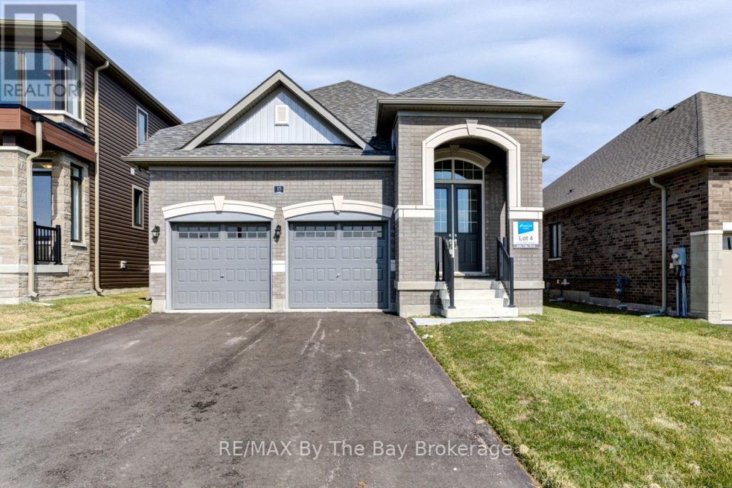 15 SUN VALLEY AVENUE Wasaga Beach