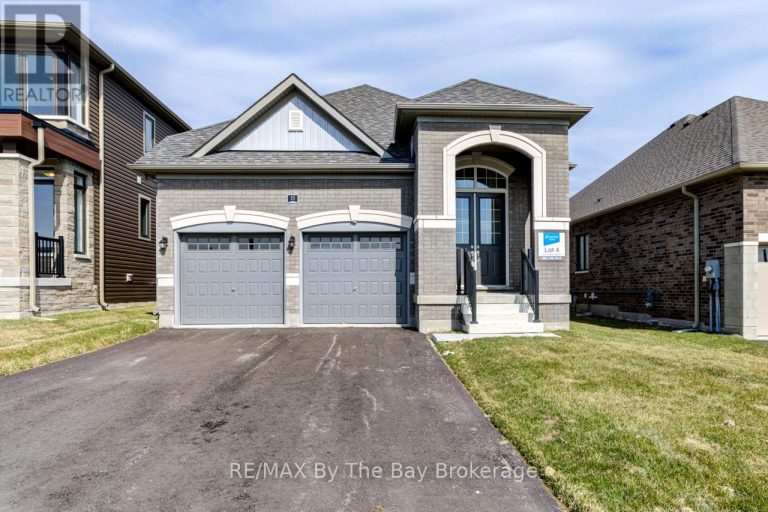 15 SUN VALLEY AVENUE Wasaga Beach