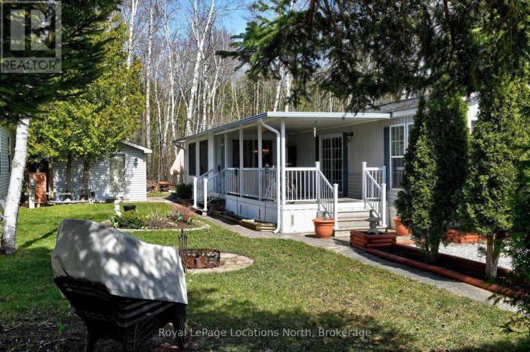 2 WASAGA PINES LANE E Springwater (Elmvale)