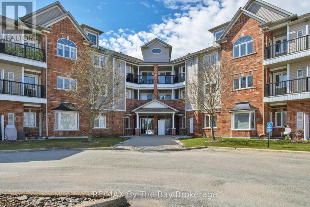 311 - 16 WESTBURY ROAD Wasaga Beach