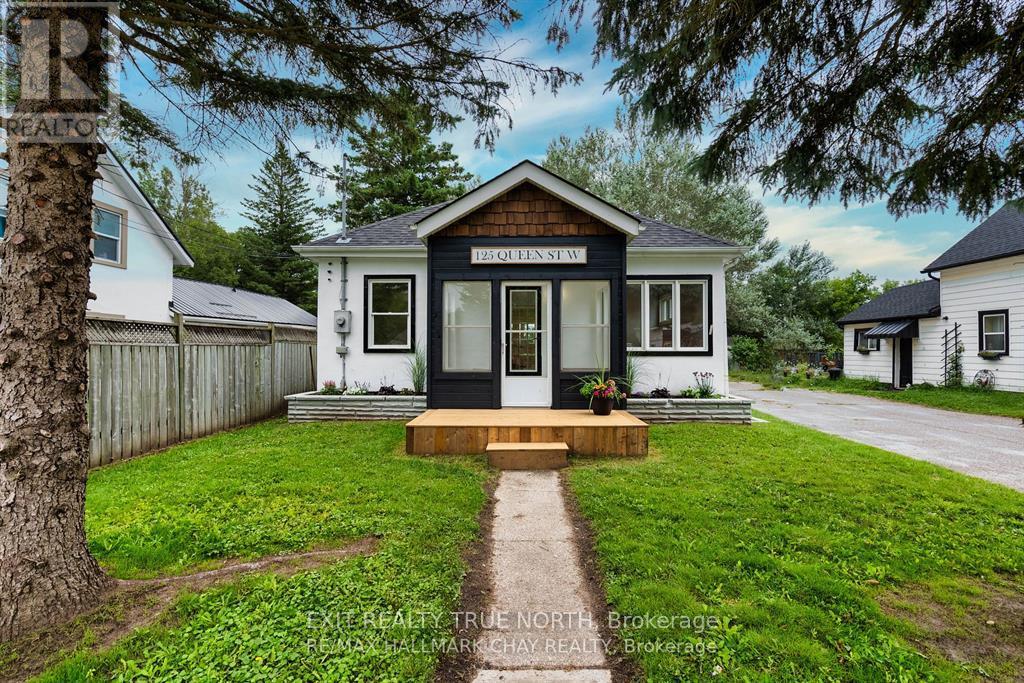 125 QUEEN STREET W Springwater (Elmvale)