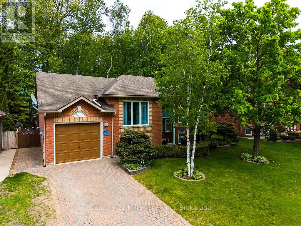 15 BRILLINGER DRIVE Wasaga Beach