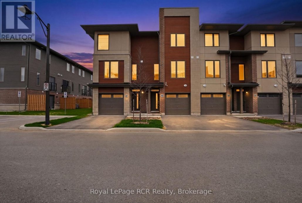 45 WINTERS CRESCENT Collingwood
