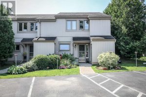 493 OXBOW CRESCENT Collingwood