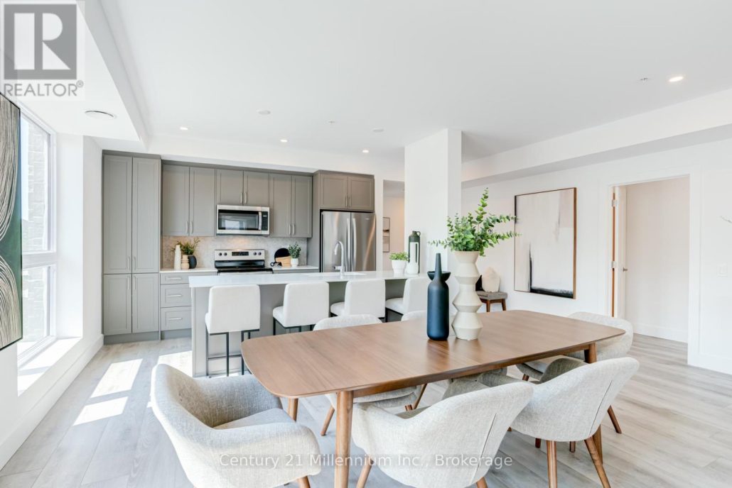 310 - 4 KIMBERLY LANE Collingwood