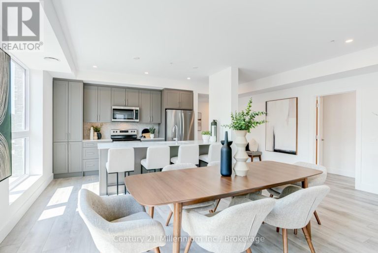 310 - 4 KIMBERLY LANE Collingwood
