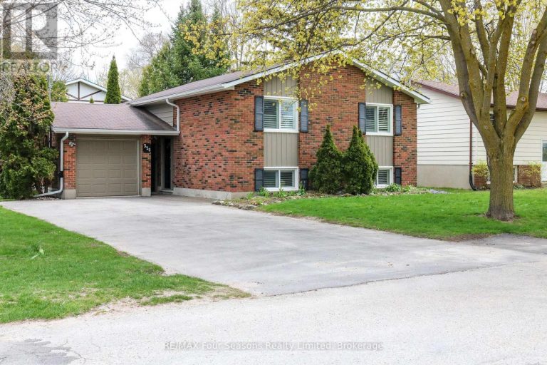 323 HICKORY STREET Collingwood