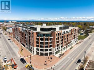 402 - 1 HUME STREET Collingwood