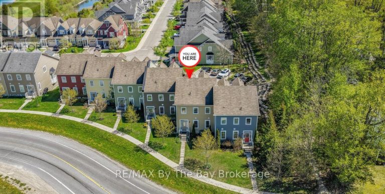 58 PROVIDENCE WAY Wasaga Beach