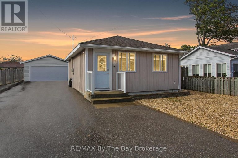 24 GLENWOOD DRIVE Wasaga Beach