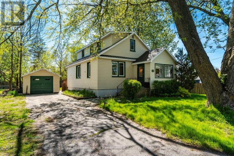 239 OAK STREET Clearview (Stayner)