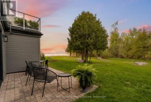 7 - 44 TROTT BOULEVARD Collingwood