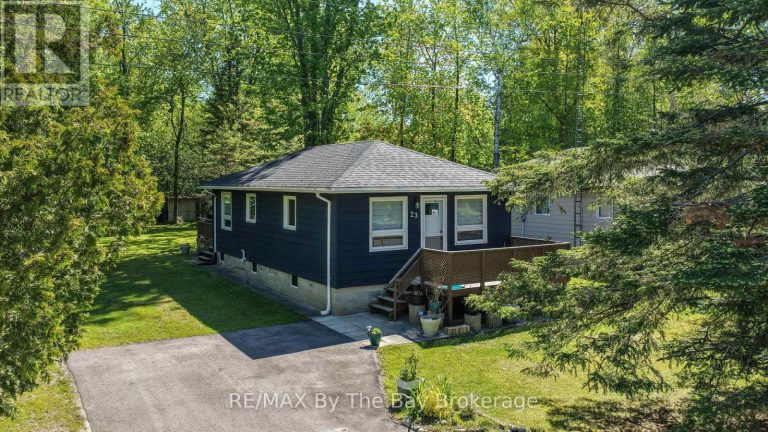 23 SUNNIDALE ROAD N Wasaga Beach