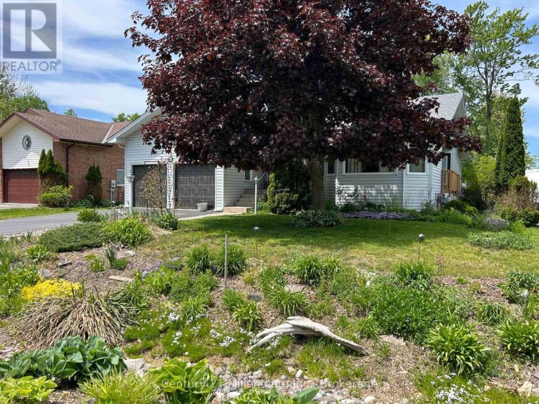 6 ROYAL BEECH DRIVE Wasaga Beach