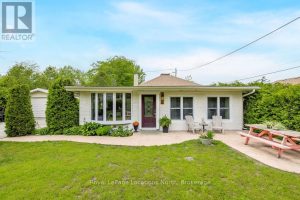 34 GLENWOOD DRIVE Wasaga Beach