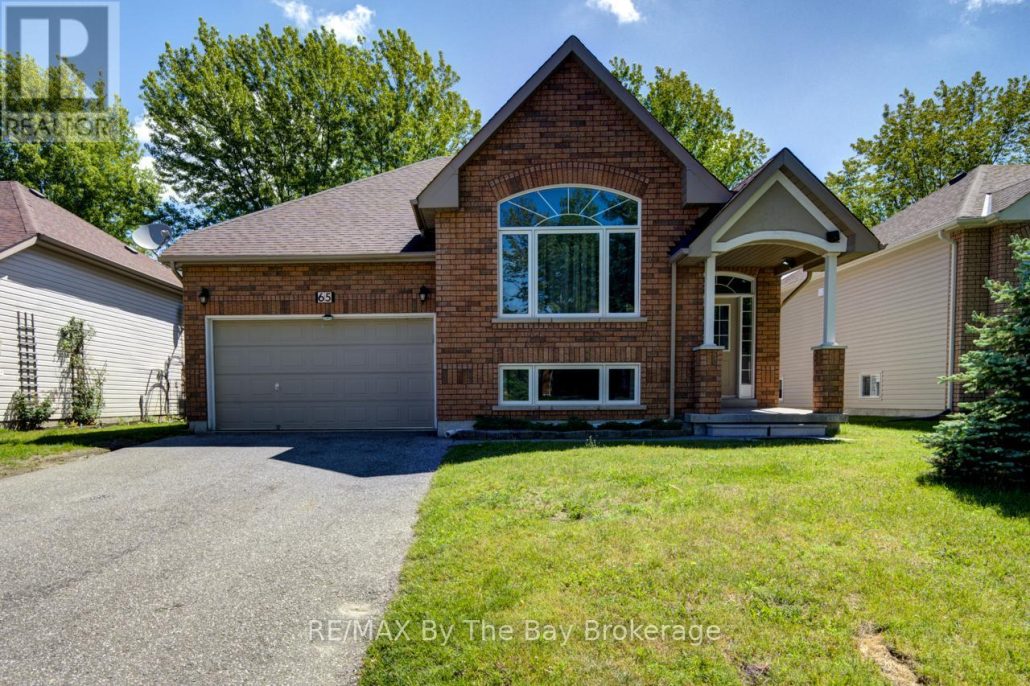65 ROSE VALLEY WAY Wasaga Beach