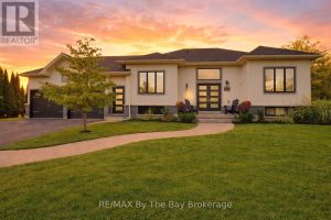 18 MAPLE DRIVE Wasaga Beach