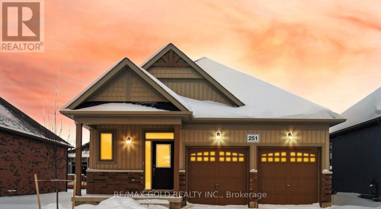 251 WILCOX DRIVE Clearview (Stayner)