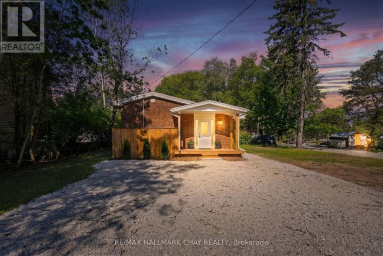 8717 BEACHWOOD ROAD Wasaga Beach