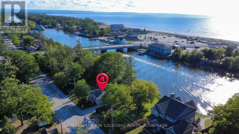 32 RIVER ROAD E Wasaga Beach