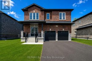18 AMBER DRIVE Wasaga Beach