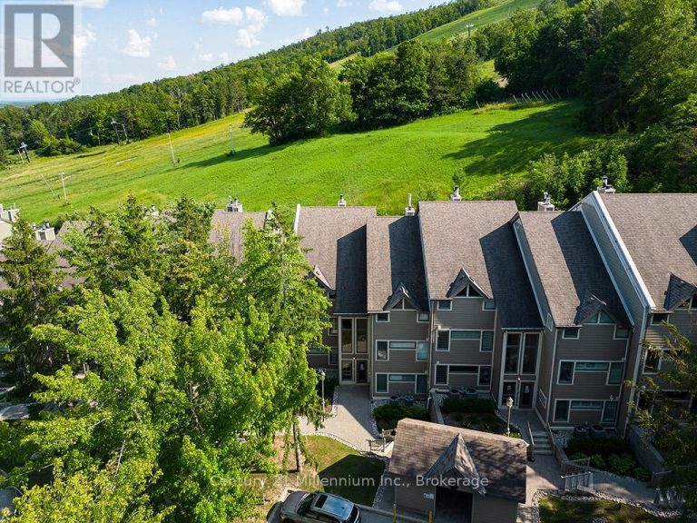 121 - 796404 GREY ROAD 19 Blue Mountains