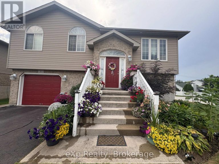 1 ST.  ANDREWS DRIVE Meaford