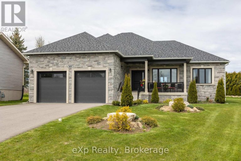 43 COUNTRY CRESCENT Meaford