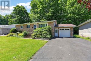 25 POLLARD DRIVE Meaford