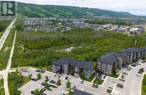 201 - 12 BEAUSOLEIL LANE Blue Mountains