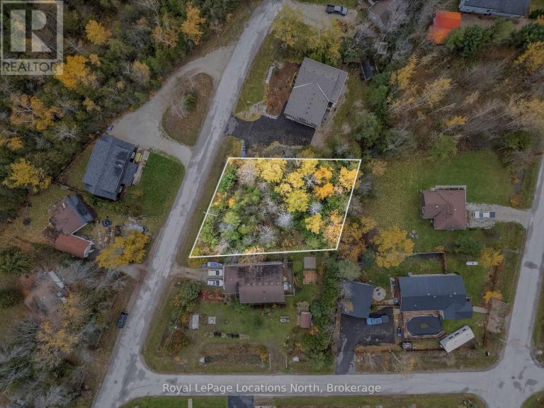 15 CONSTANCE BOULEVARD Wasaga Beach