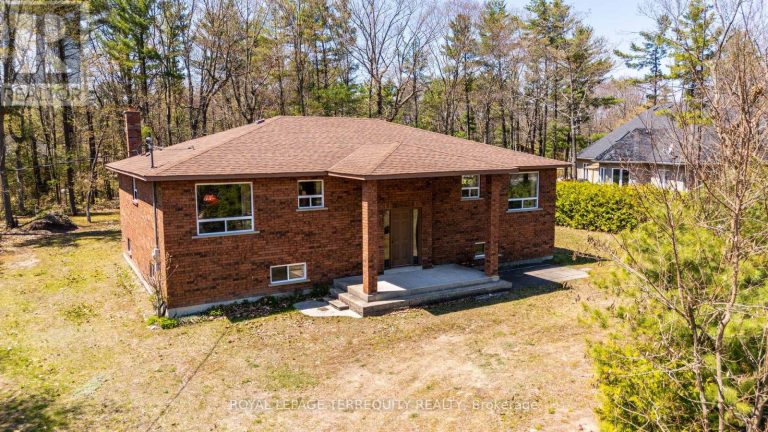 46 STOCCO CIRCLE Tiny