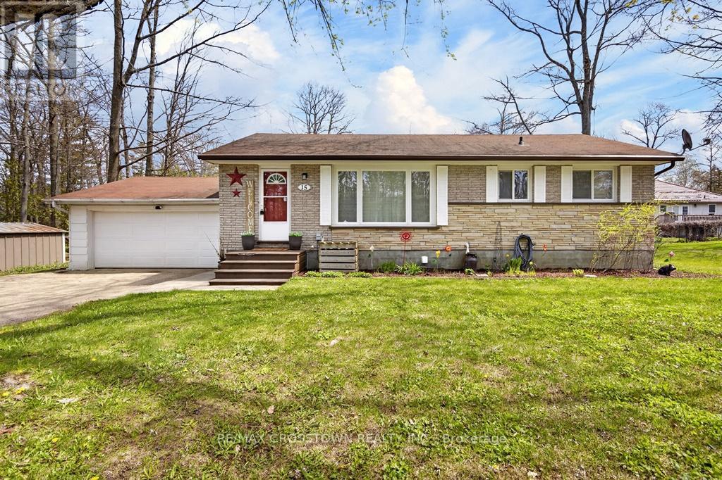 15 SMALLMAN DRIVE Wasaga Beach