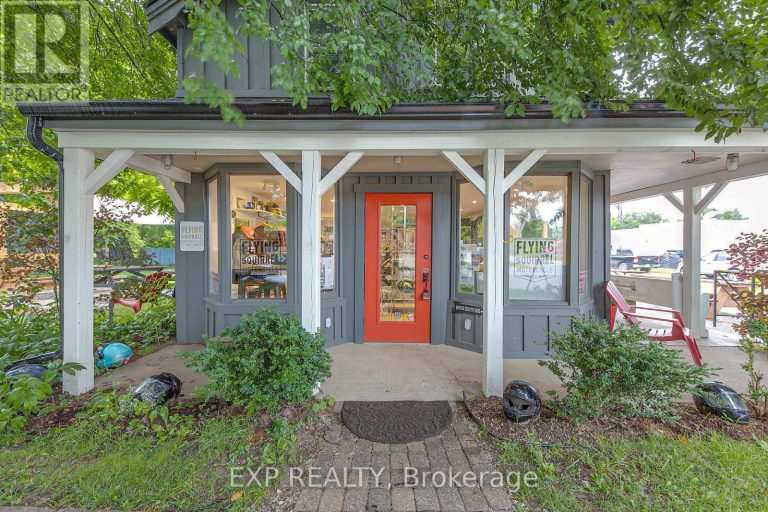 2 FRANCIS STREET E Clearview (Creemore)