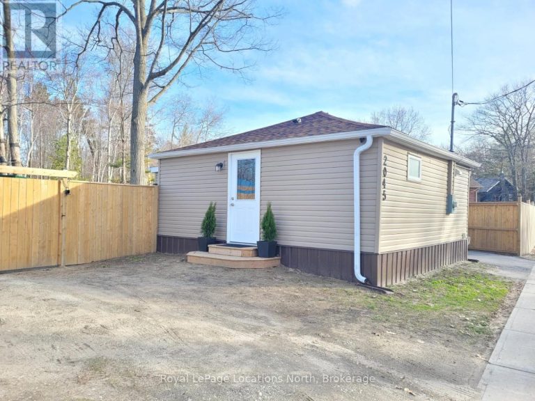 2045 RIVER ROAD W Wasaga Beach