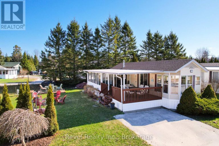 30 HURON CIRCLE Wasaga Beach