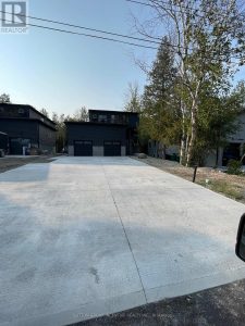 52 MARILYN AVENUE S Wasaga Beach