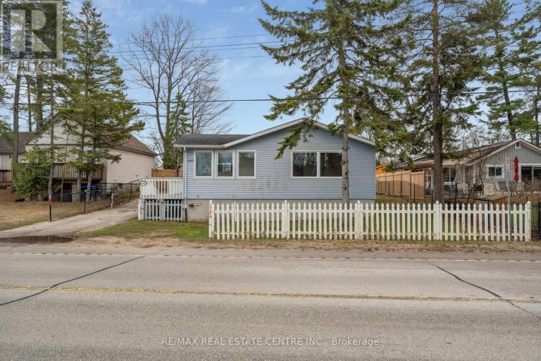 449 MOSLEY STREET Wasaga Beach